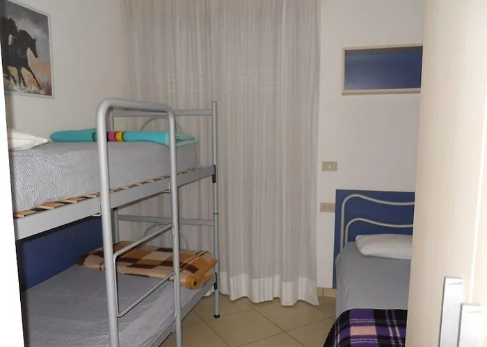 Modern Flat For 8 People With Swimming Pool Appartement *