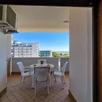 Modern Flat For 8 People With Swimming Pool Apartmán *