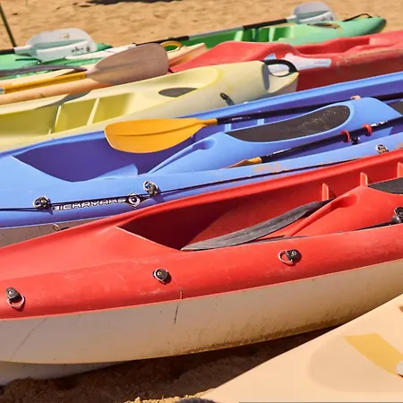 Modern Flat For 8 People With Swimming Pool Διαμέρισμα *