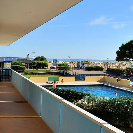 Modern Flat With Swimming Pool Appartement Bibione