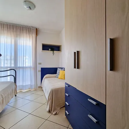 Appartement Modern Flat With Swimming Pool
