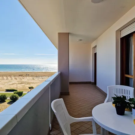 Apartamento Modern Flat With Swimming Pool *