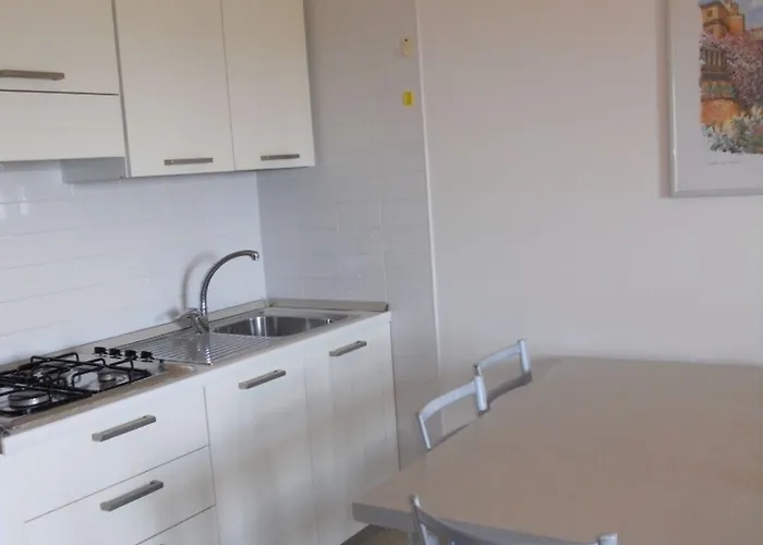 Modern Flat For 8 People With Swimming Pool Apartamento