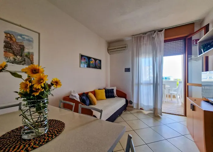 Modern Flat For 8 People With Swimming Pool * Bibione