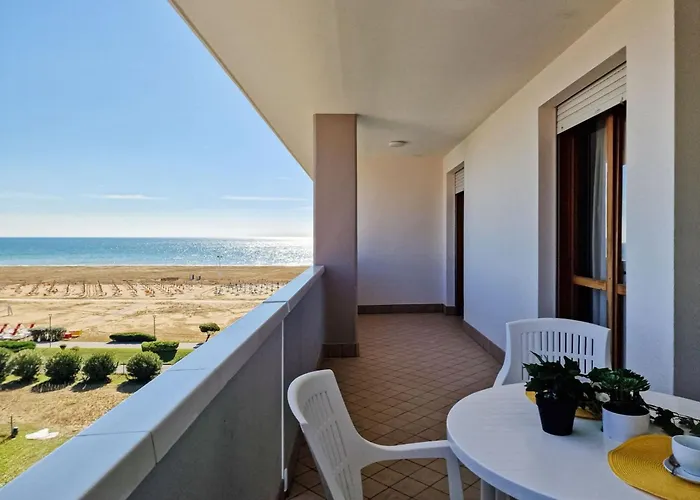 Modern Flat For 8 People With Swimming Pool Apartamento